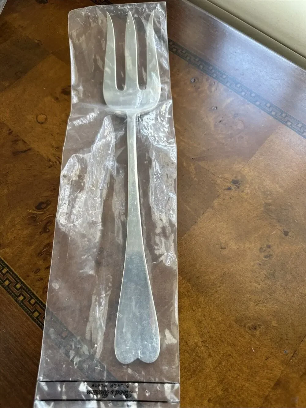 REED & BARTON Silver Plate Heart Shape Serving Fork Brand New